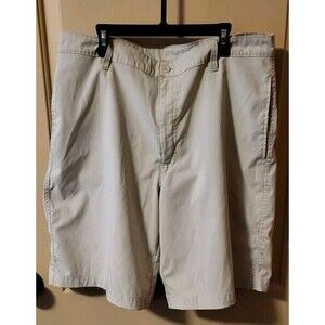 Mens Champion Tan Zip Up Pockets Shorts Size 34W 100% Polyester Preowned